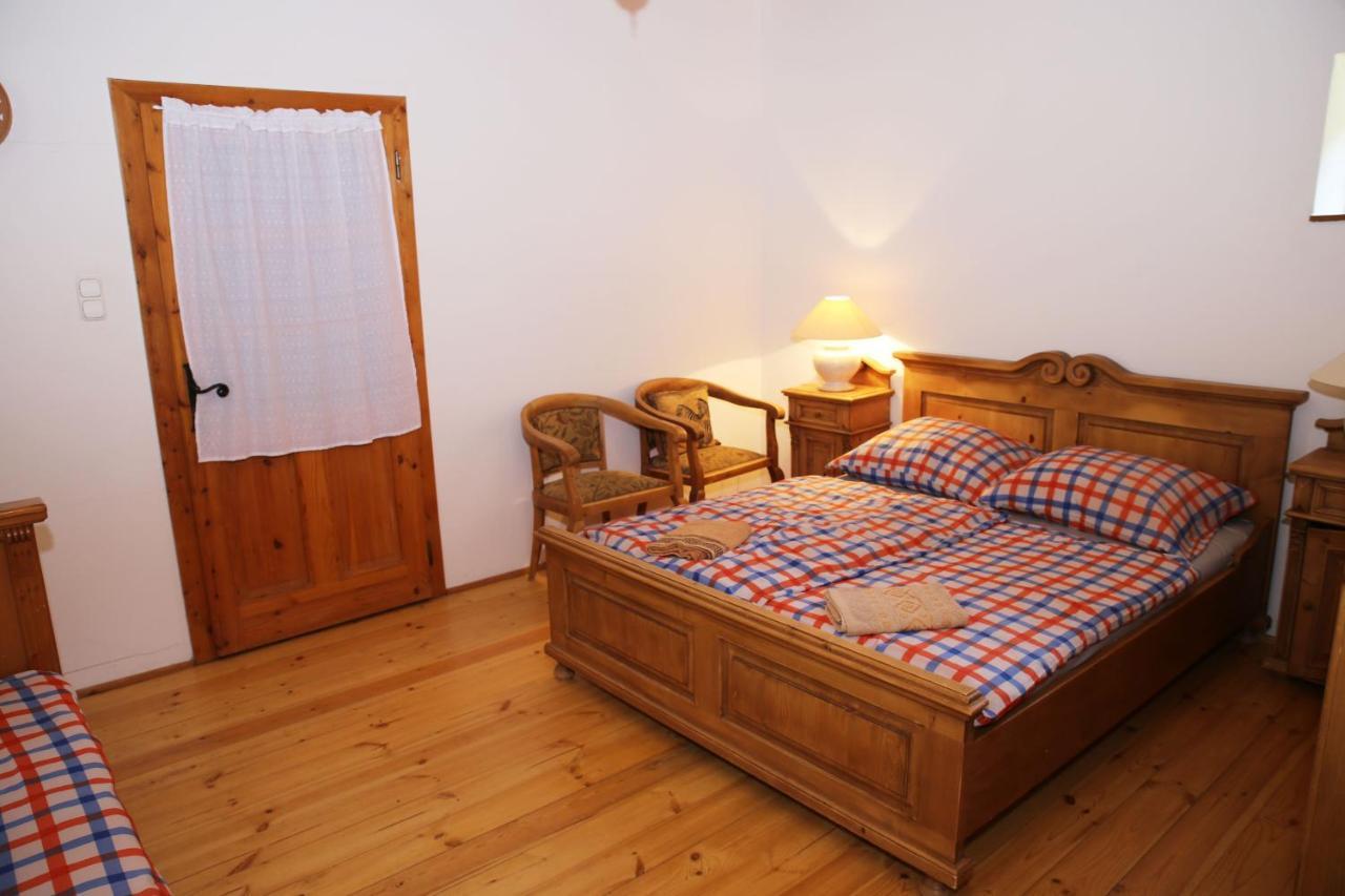 Tanya Ueduelohaz Villa Garab Exterior photo