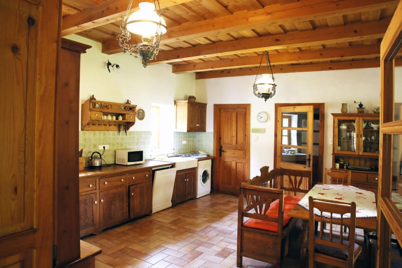 Tanya Ueduelohaz Villa Garab Exterior photo